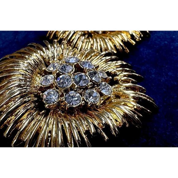 RARE Massive LES BERNARD Signed Anemone FLOWER 2” Modernist Earrings Couture - Picture 3 of 6